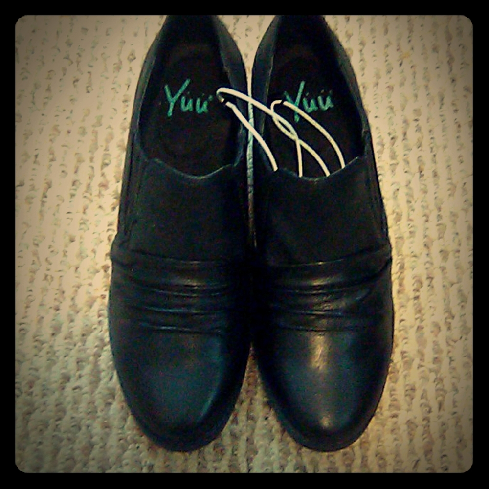 Woman shoes